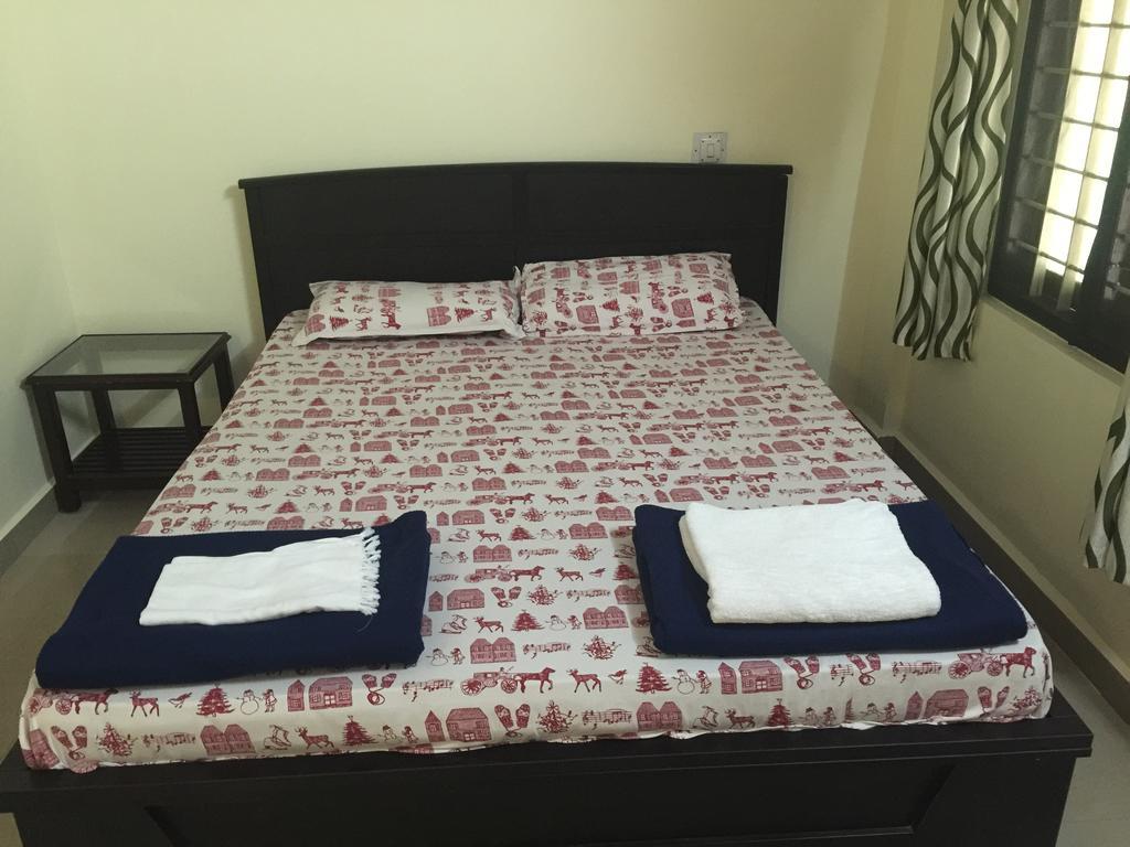 Palm Grove Service Villa Коччи Экстерьер фото